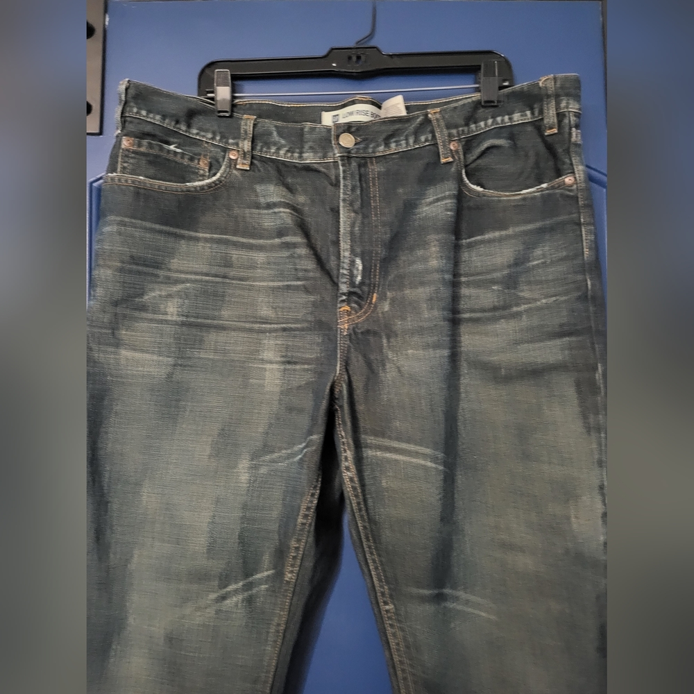 Jeans - Picture 2 of 4